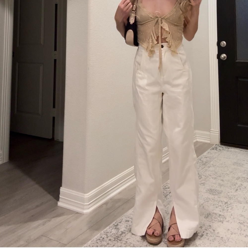 Zara Cream Lightweight Pleated Ivory Jeans High-Waist Relaxed Fit - Picture 9 of 9